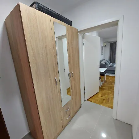 Apartman Tara Sremska Mitrovica Exterior foto